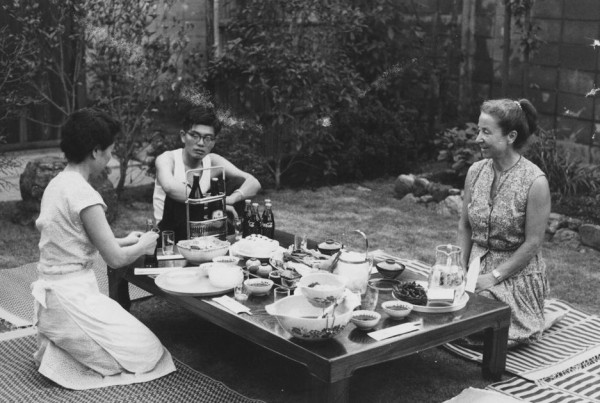 Doris McCarthy visiting Japan, 1961