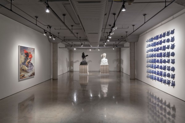 <span class='caption-artist'>Entre le chien et le loup</span>, <span class='caption-title'>2013</span>, <span class='caption-year'>Installation view</span>