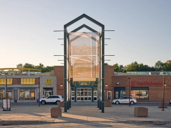 <span class='caption-artist'>Esmond Lee</span>, <span class='caption-title'>Gods Among Us</span>, <span class='caption-year'>2021</span>, <span class='caption-medium'>Installation view</span>, <span class='caption-credit'>Photo courtesy the artist</span>