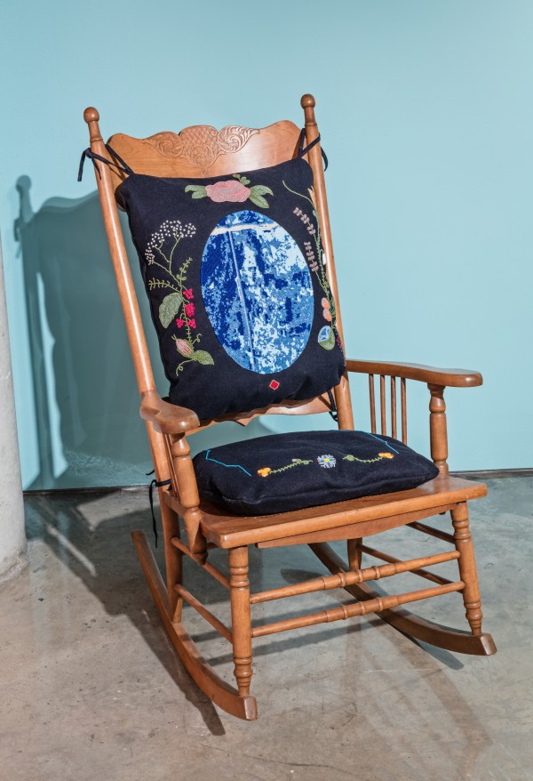 <span class='caption-artist'>Katherine Boyer</span>, <span class='caption-title'>Maman, Nous Detournons</span>, <span class='caption-year'>2015</span>