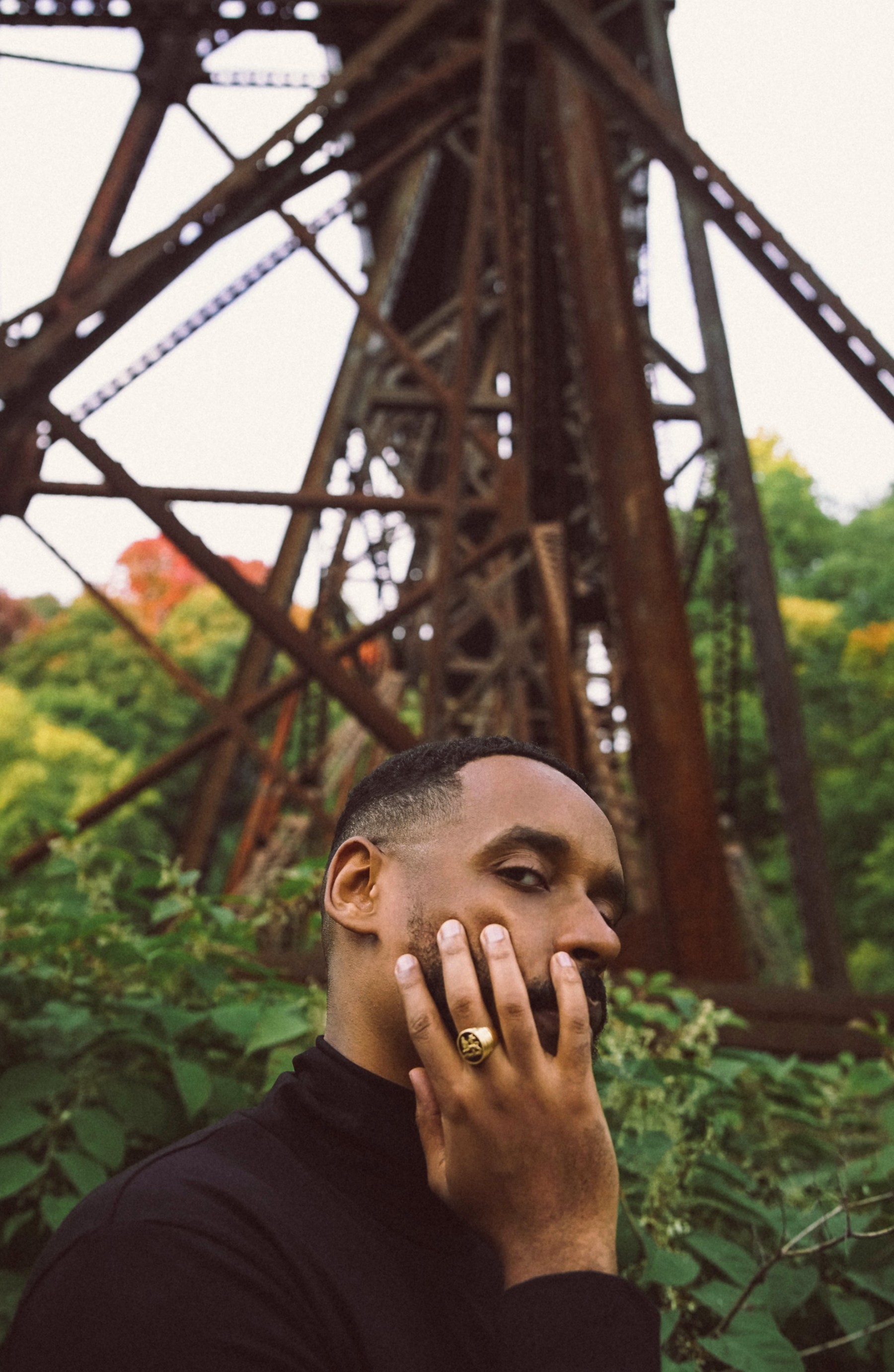 <span class='caption-artist'>Anthony Gebrehiwot</span>, <span class='caption-title'>Profile</span>, <span class='caption-year'>2020</span>, <span class='caption-medium'>Photo taken by Rene Dhnisa</span>